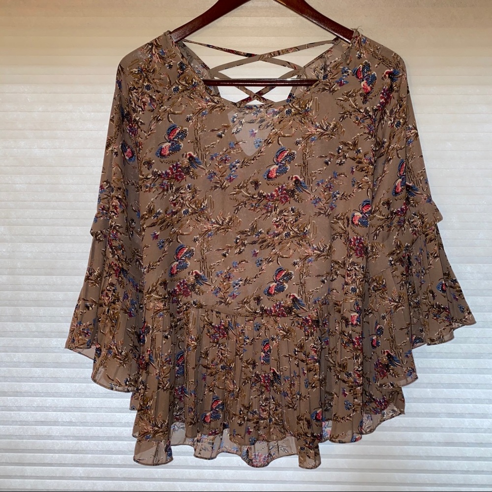 Entro Floral Top Flowy